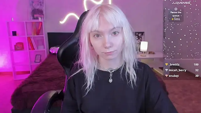 tattoo_art_baby webcam