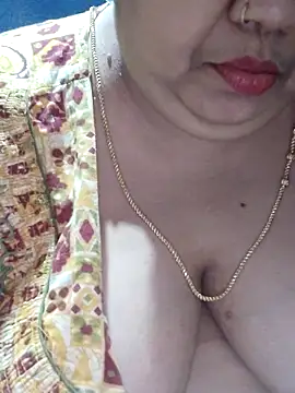 tamilthanushri webcam