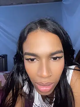 Webcam Model (FlorSalvaje_)  is live.Free join now!