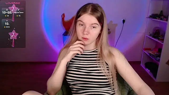 Strawberry_juli webcam