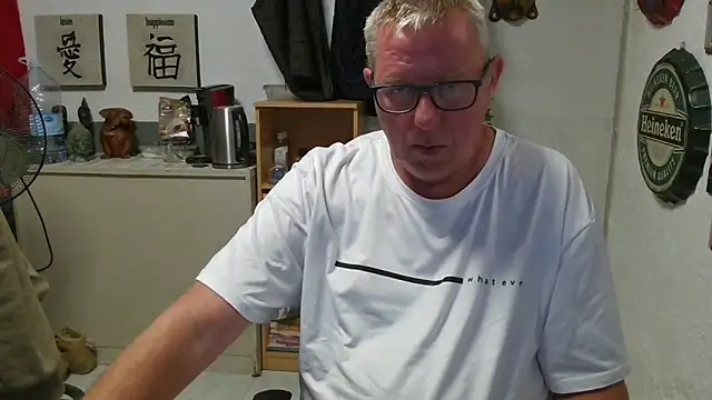 Dutch_Daddy webcam