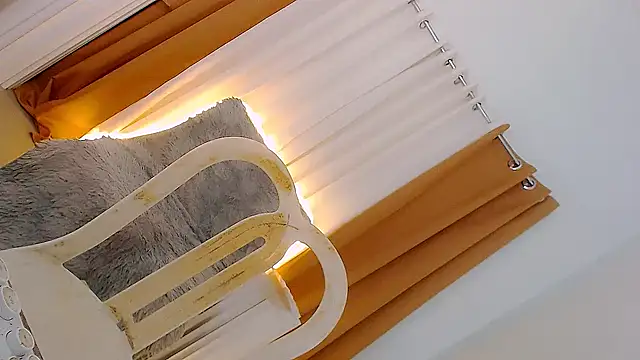 DickforlillyPetite webcam