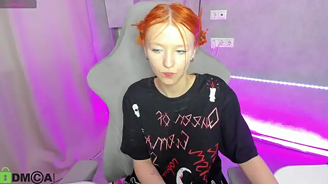 Emma_Dusk webcam