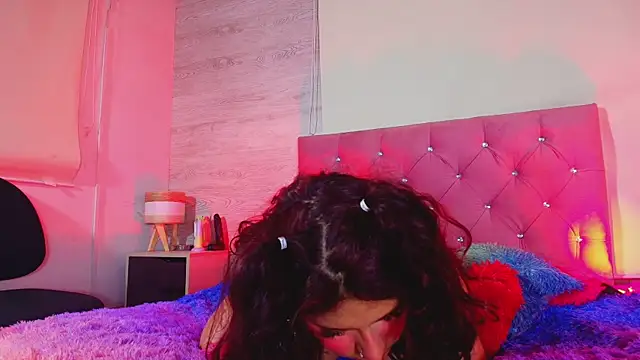 Sary_LittleSmiles webcam