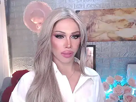 Your_gorgeous_amanda_ts webcam