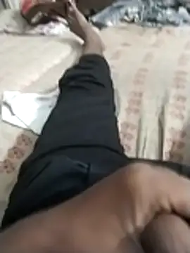 Gujju_chhokro_ webcam