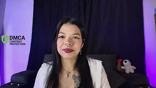 yungelitamor_ webcam