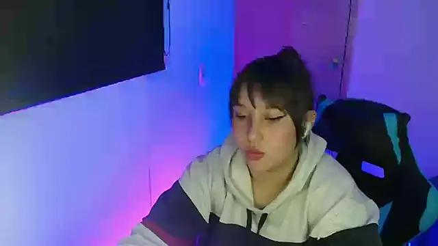 Skarlet_Adams28 webcam