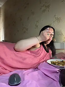 Naughtbaby_2025 webcam