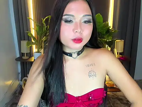 mistresxxivelle webcam