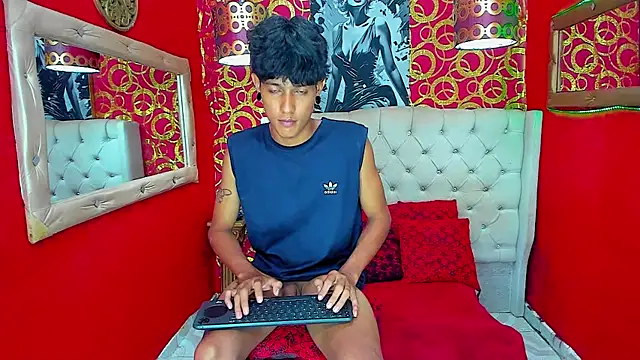 straightyoungpein webcam