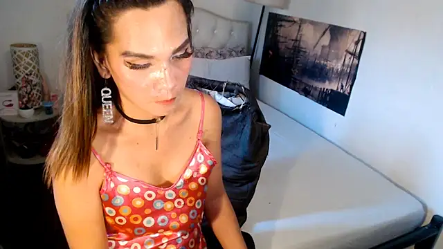 NinaDOM4CUM's live cam