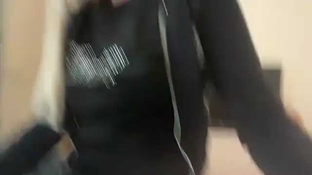 blondebunny999_999 webcam