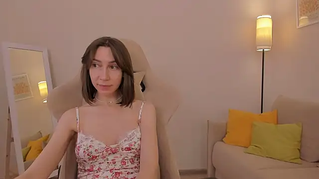 GoodGlamorGirl webcam