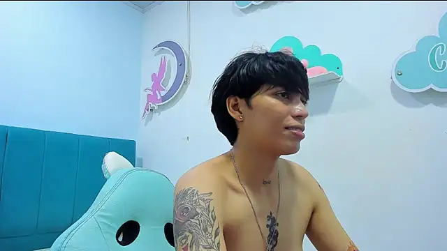 ivyheat3 - Ivyheat3's free webcam - UK Sex Cams