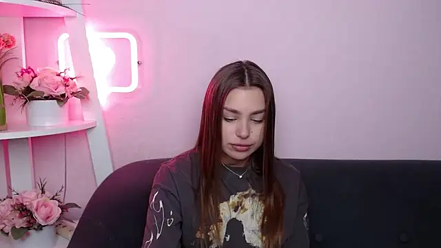 MilanaAngelAs webcam