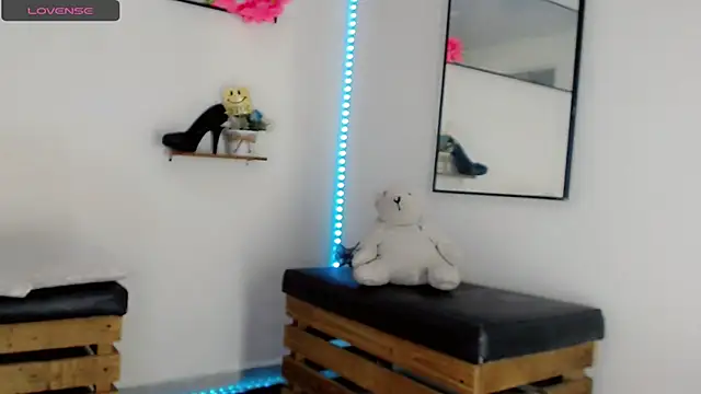 NathalialLooes webcam