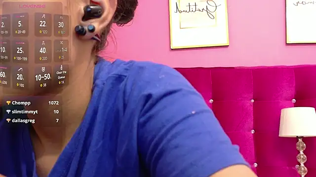 yourcuteneighbourr webcam