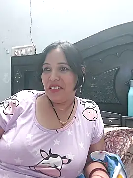 Poojabhabi101 webcam