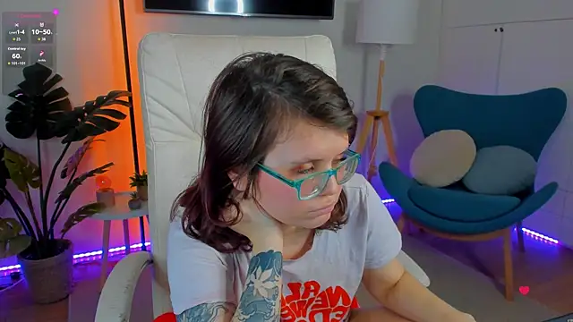 ariell_mini - Ariell_Mini's free webcam - UK Sex Cams