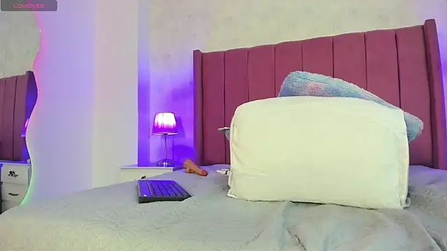 alexandralopez- webcam