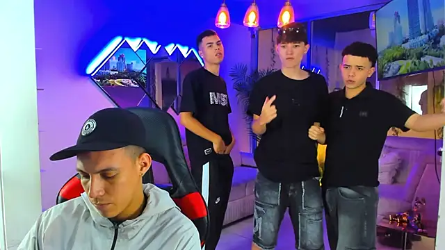 Houseofwarrios webcam