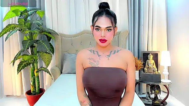 mochalicioustransontop - MochaliciousTransOnTop's free webcam - UK Sex Cams