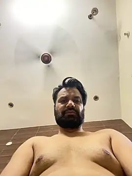 LOVE4GIRL live sex cam