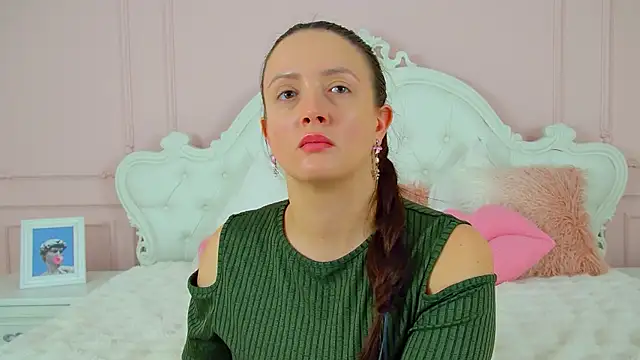 ElinaBellucci webcam