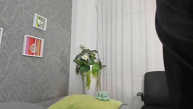 ViictoriiaSaenz webcam