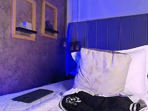 The_BossCrown webcam