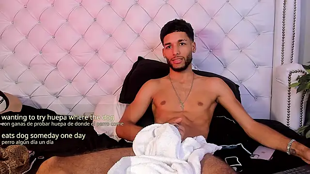 Thiagoferreti live sex cam