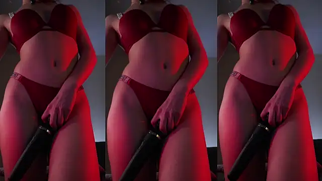 ClarineCasebolt webcam