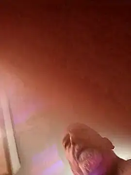 Yankeedave420 webcam