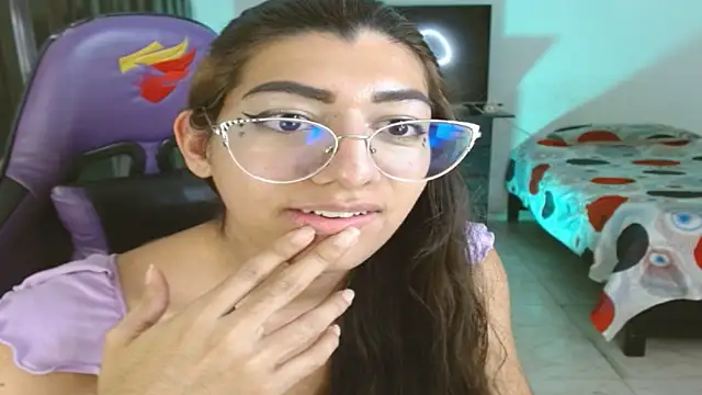 Alanni_parker webcam