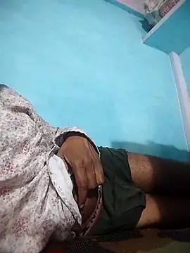 Daddyishere_19 webcam