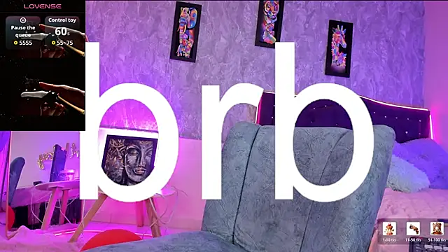 Lauren_smiles webcam