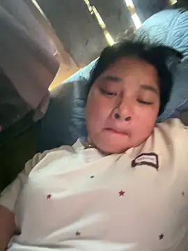 Webcam Model (Linbi135)  is live.Free join now!