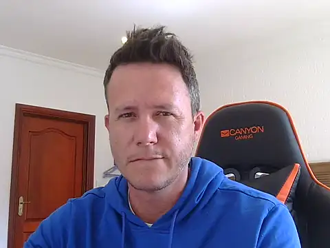 TroyDieselXXX webcam