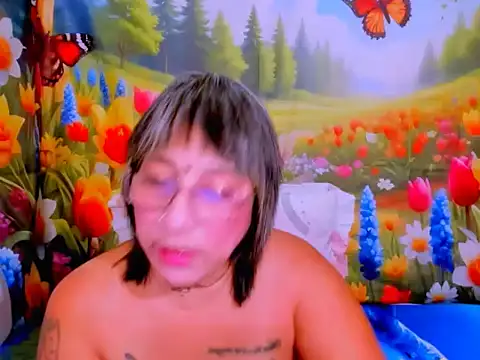indianroxy webcam
