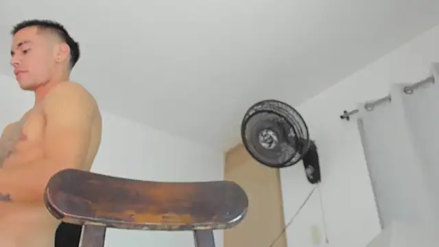 GilberMxx live sex cam