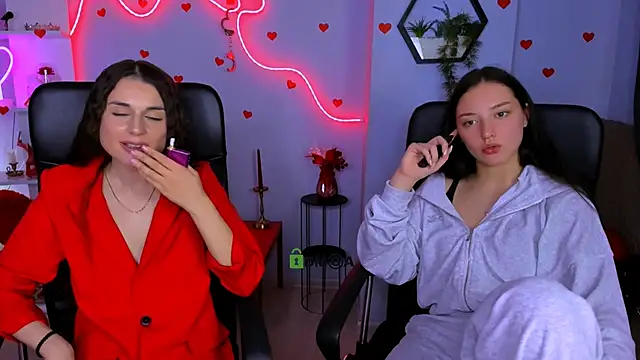 miki-niki (Ask my age) - doggy and spanks