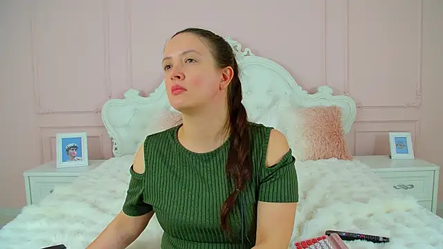 ElinaBellucci webcam