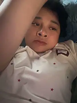 linbi135 - Linbi135's free webcam - UK Sex Cams