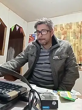 girth_gus - Girth_Gus's free webcam - UK Sex Cams