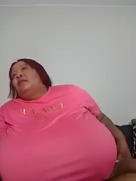 nancy111 (F milf) - make me drip and squirt on my toy