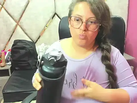 sarah_boobs_ - Sarah_Boobs_'s free webcam - UK Sex Cams