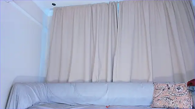 Cherrypie_001 webcam