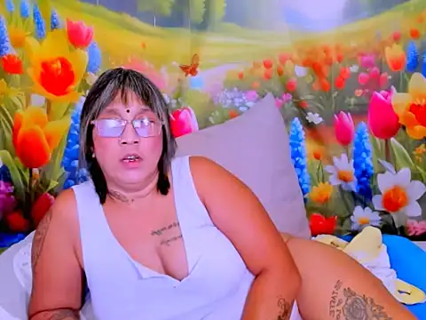 indianroxy live sex cam