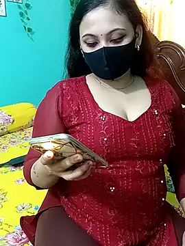 Webcam Model (Porimoni22)  is live.Free join now!